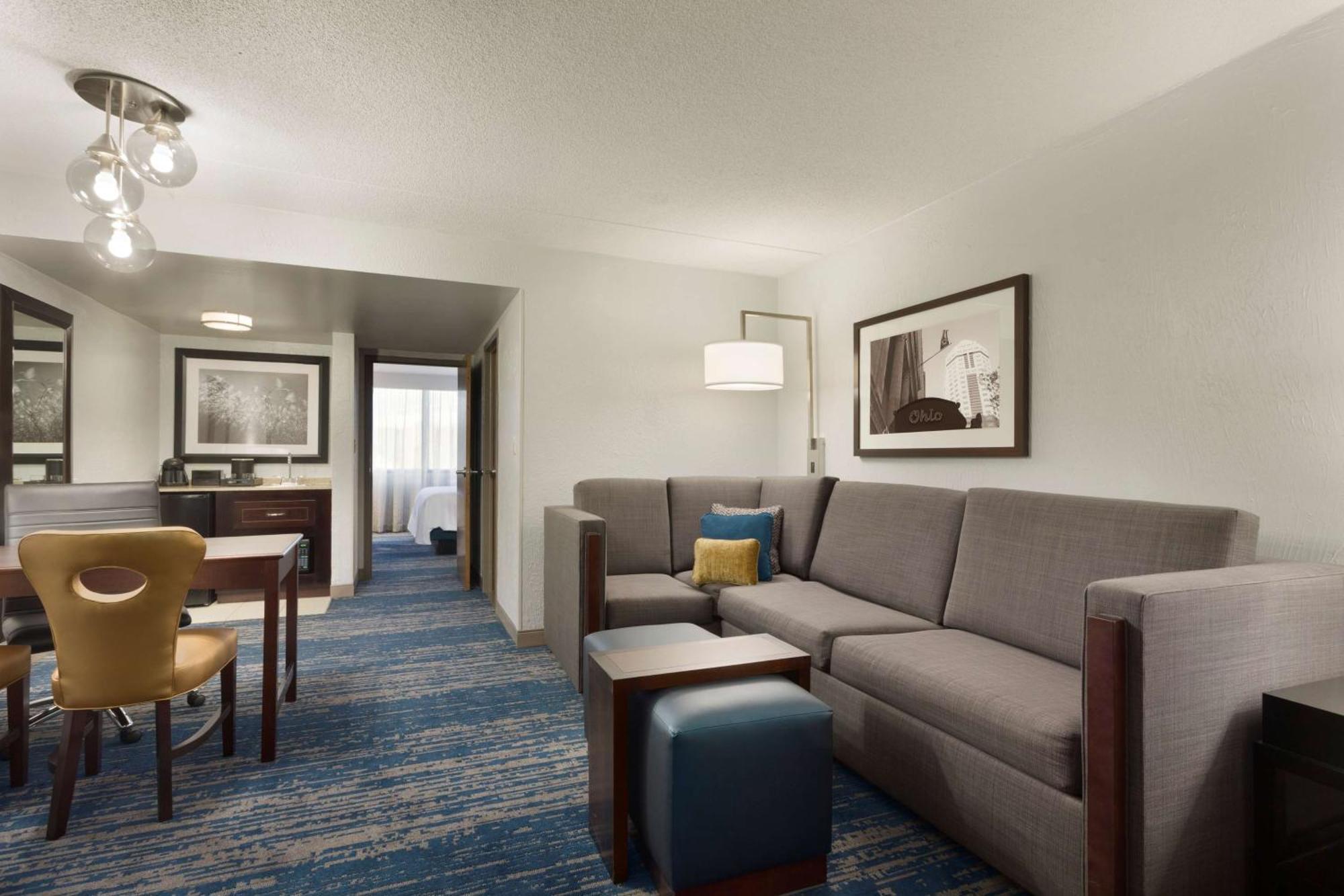 Embassy Suites By Hilton Columbus Extérieur photo